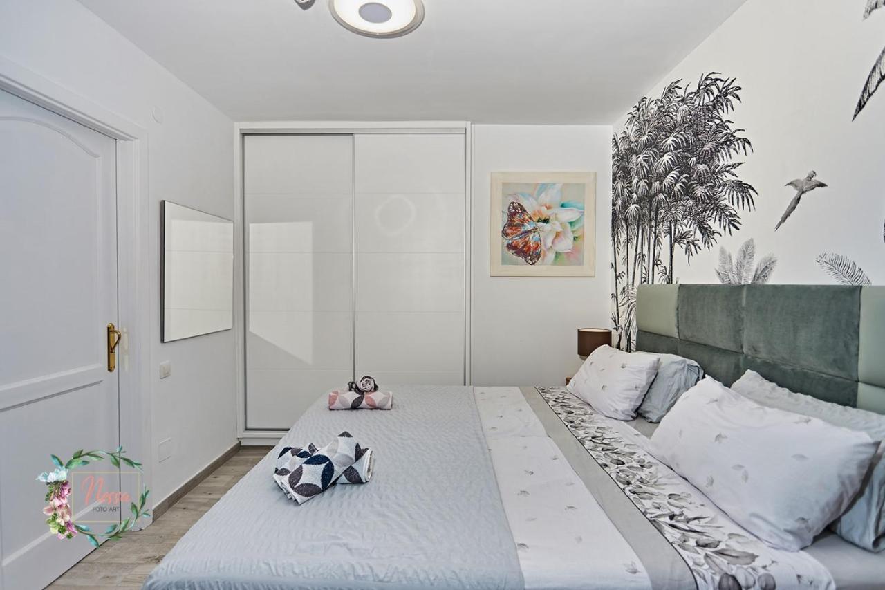 Parrot'S House- Yumbo Center Apartment Плая дел Инглес Екстериор снимка